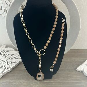 Beige necklace with gold chain and making bracelet